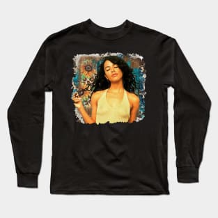 Aaliyahs Angelic Aura R&B Queen Chart-Topping Hits Couture Tee Long Sleeve T-Shirt